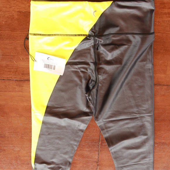Zyia Light n Tight Leggings High Rise 7/8 Length Yellow Black NWT Size 12 - Picture 2 of 5
